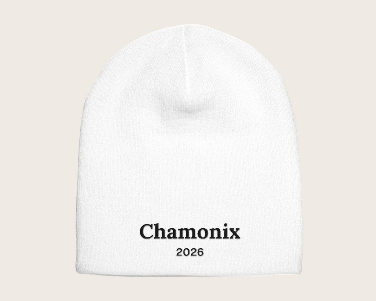 Bonnet brodé ville et année personnalisé – blanc