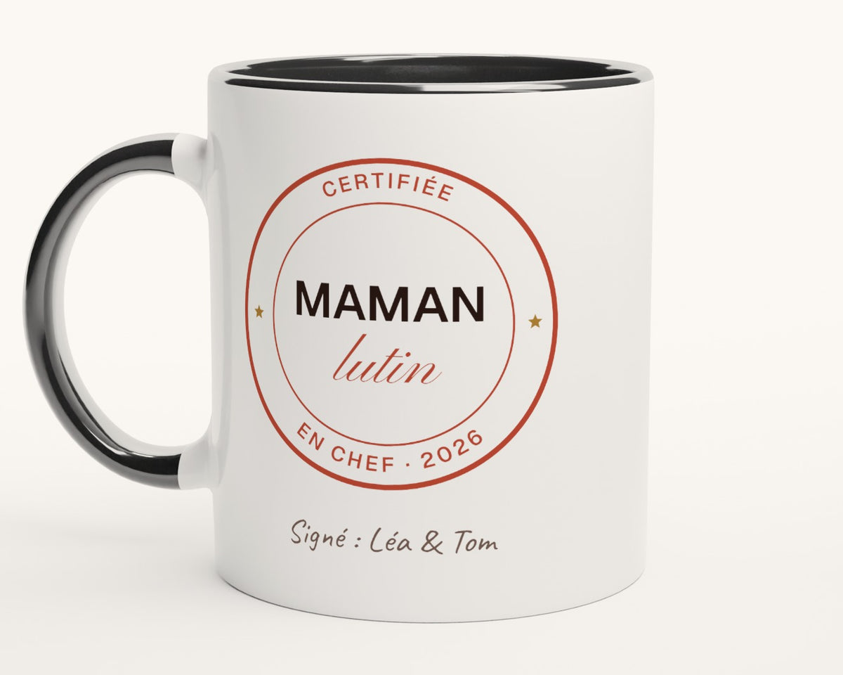 Mug « Maman lutin en chef » personnalisé – intérieur et anse noirs