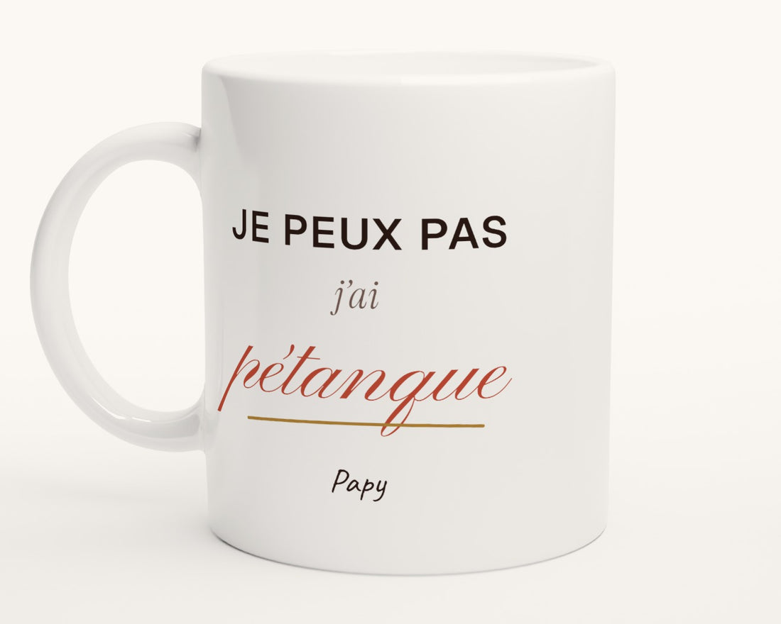 Mug humour « Je peux pas, j'ai pétanque » personnalisé – photo produit