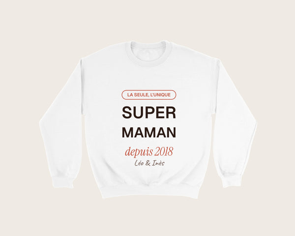 Sweat « Super Maman » personnalisé avec les prénoms – sweat col rond blanc