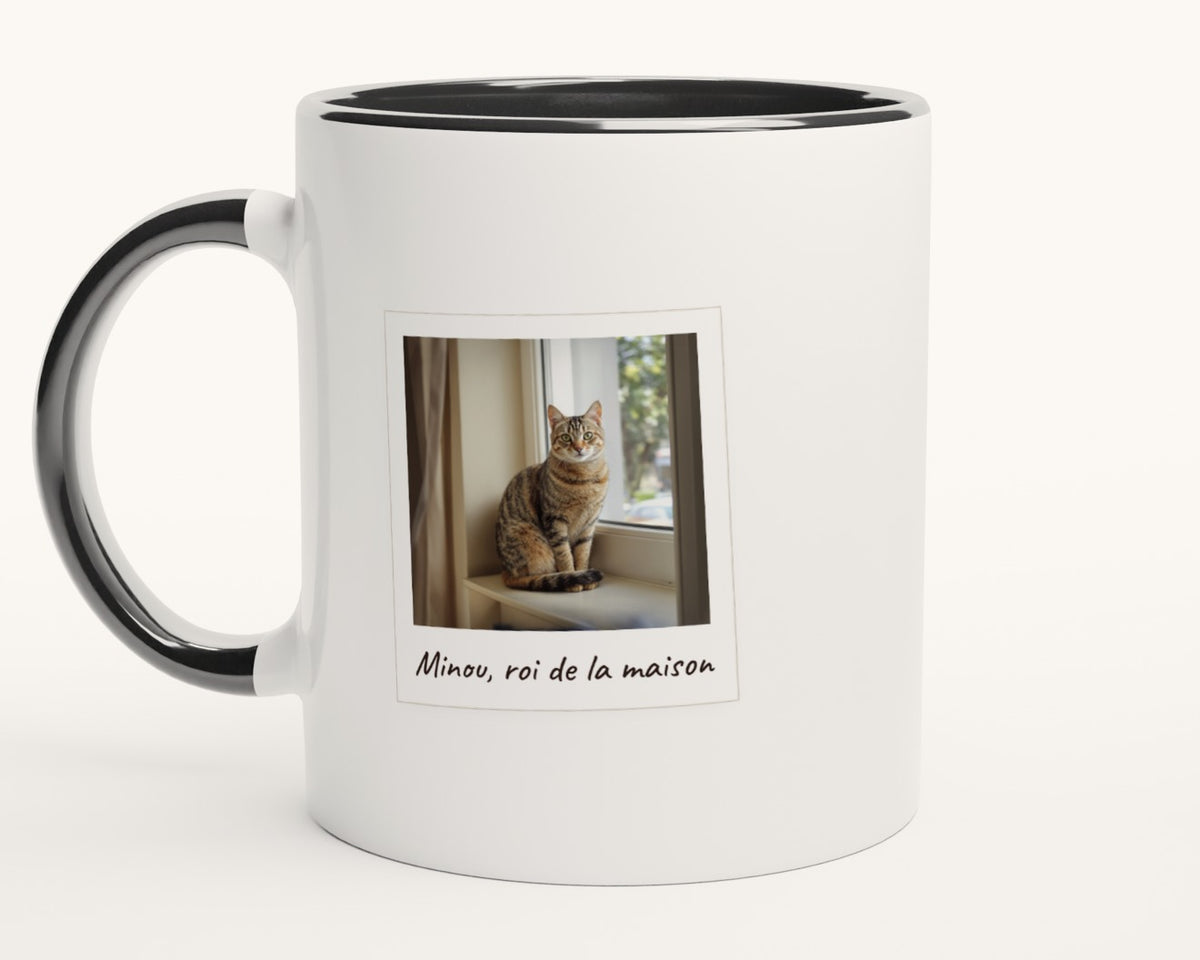 Mug personnalisé avec la photo de votre chat – intérieur et anse noirs