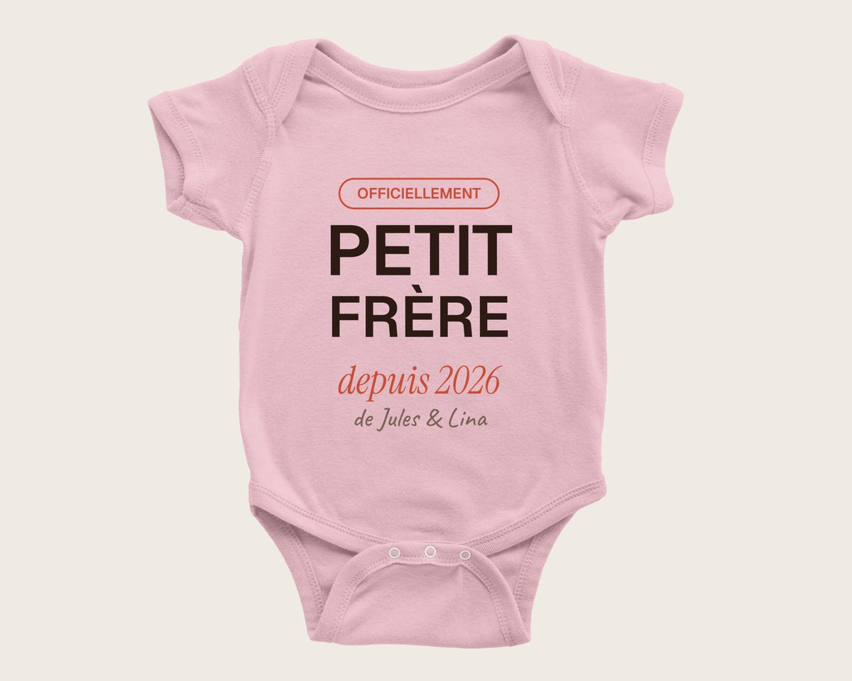 Body « Petit frère » personnalisé avec les prénoms – body manches courtes rose