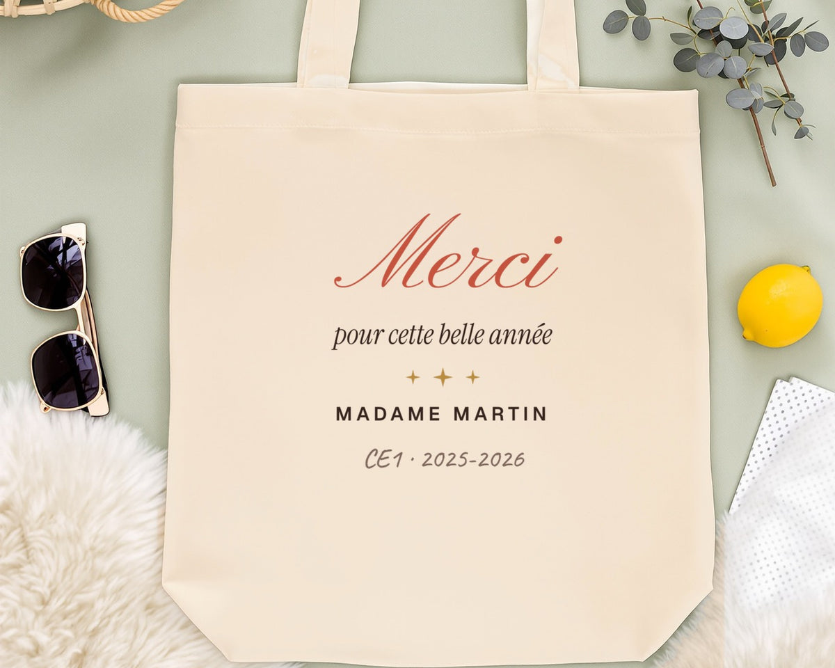 Tote bag personnalisé « Merci » pour professeur – mise en situation