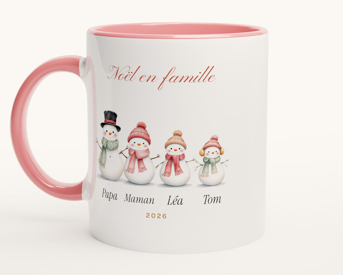 Mug bonshommes de neige de la famille personnalisé – intérieur et anse roses