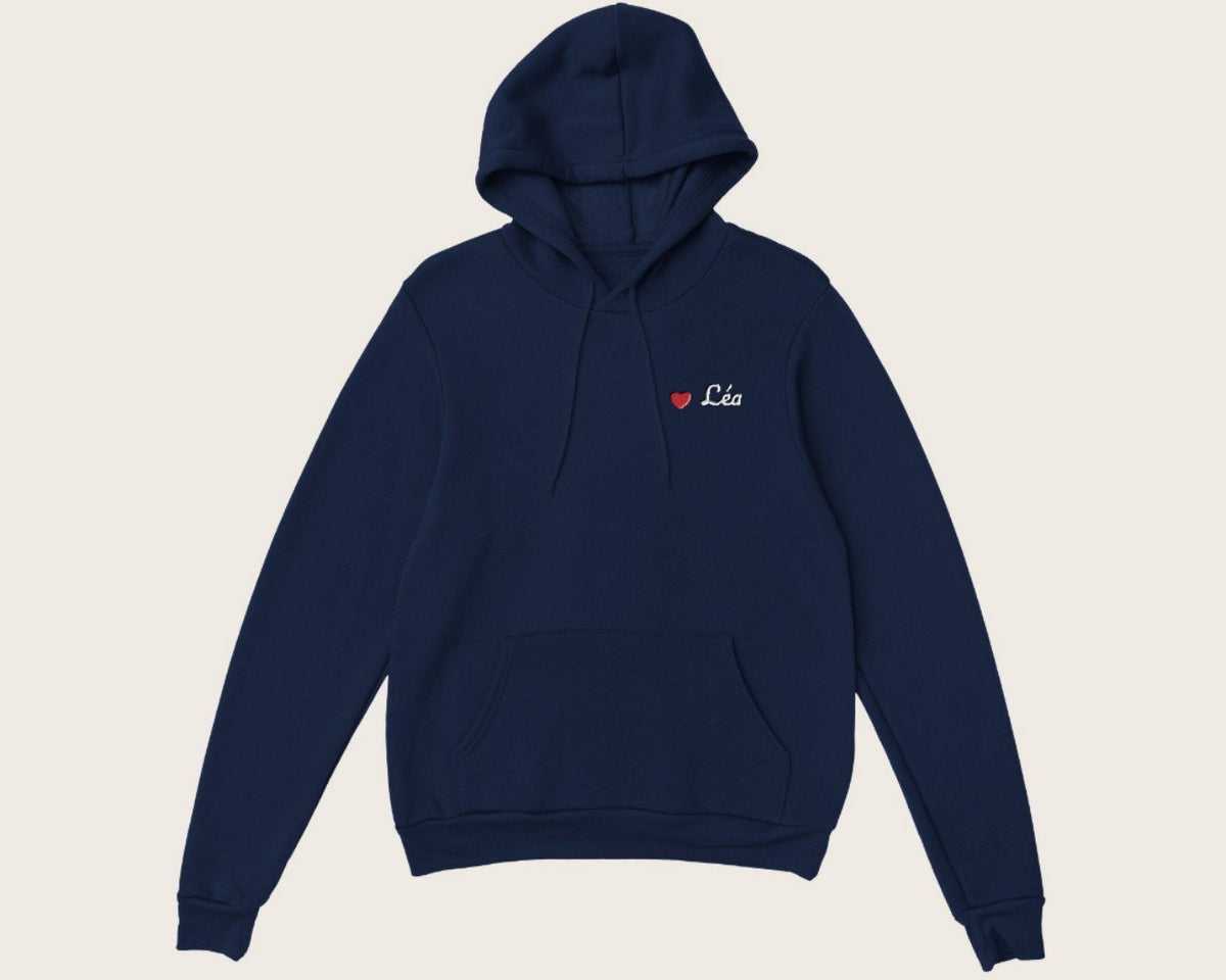 Sweat brodé prénom et petit cœur – sweat à capuche marine