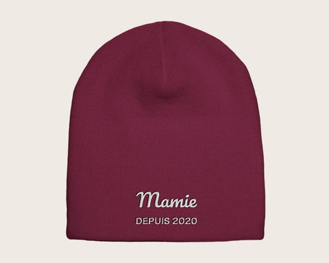 Bonnet brodé « Mamie depuis… » personnalisé