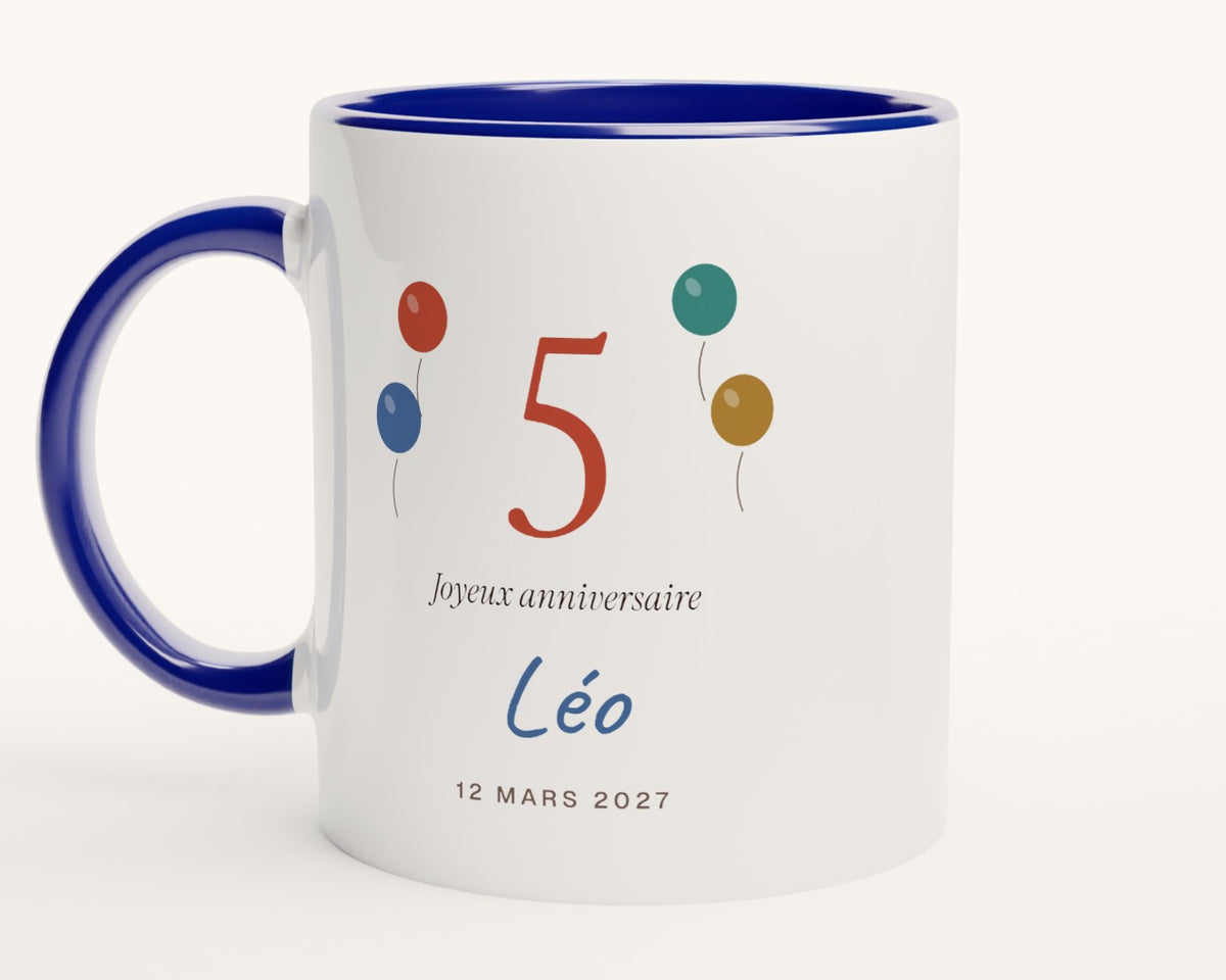 Mug anniversaire enfant personnalisé avec son âge – intérieur et anse bleus