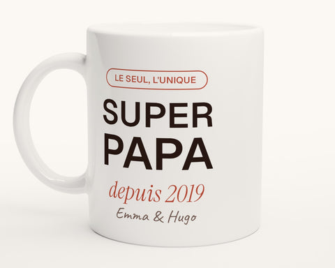 Mug personnalisé « Super Papa » avec l'année et les prénoms – photo produit