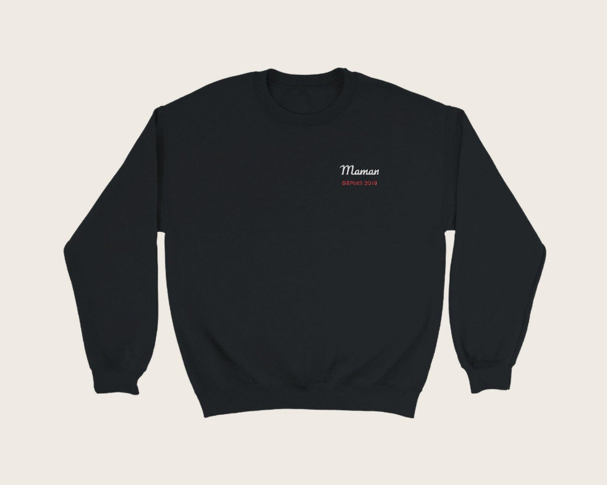 Sweat brodé « Maman depuis… » personnalisé – sweat col rond noir
