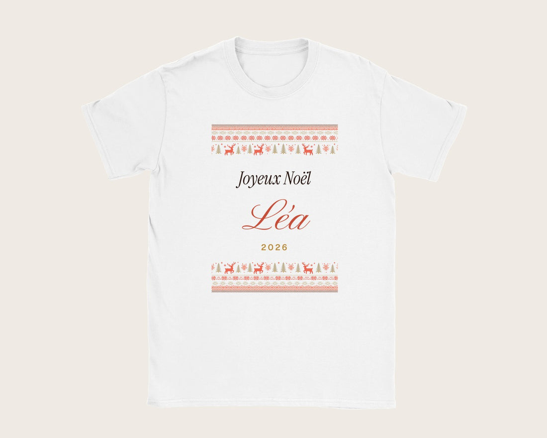 T-shirt de Noël « pull tricoté » personnalisé avec prénom – t-shirt blanc