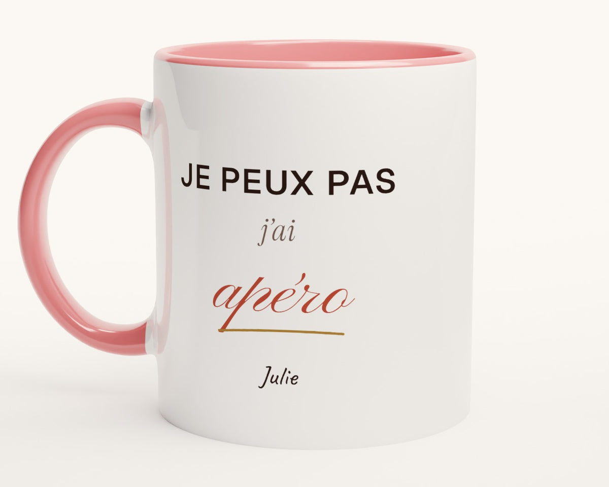 Mug humour « Je peux pas, j'ai apéro » personnalisé – intérieur et anse roses