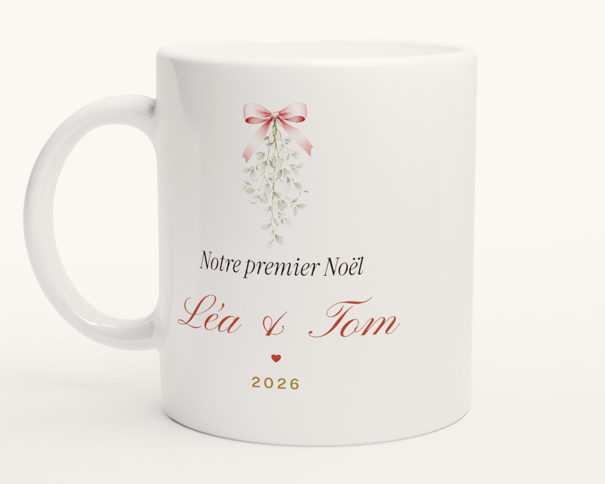 Mug « Notre premier Noël » en amoureux personnalisé – photo produit