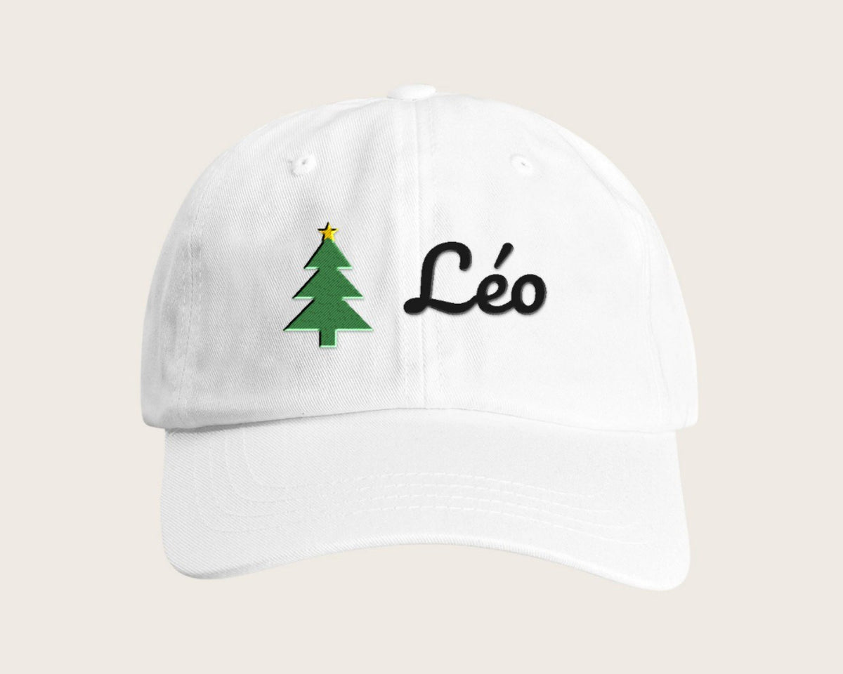 Casquette de Noël brodée avec prénom – blanc